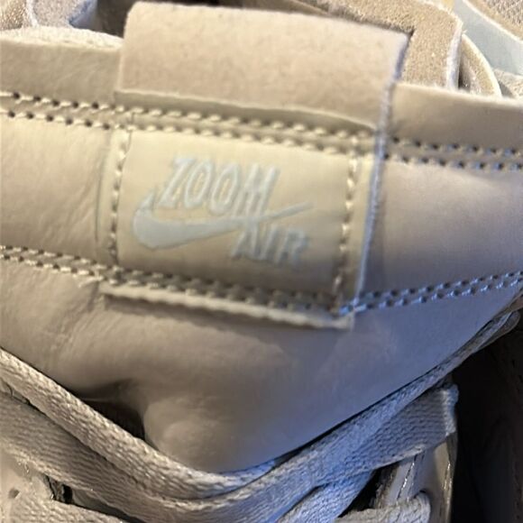 Nike Air Jordan Women’s 1 High Zoom Air CMFT Grey & Light Blue Sneakers. - 7.5 - Picture 6 of 9